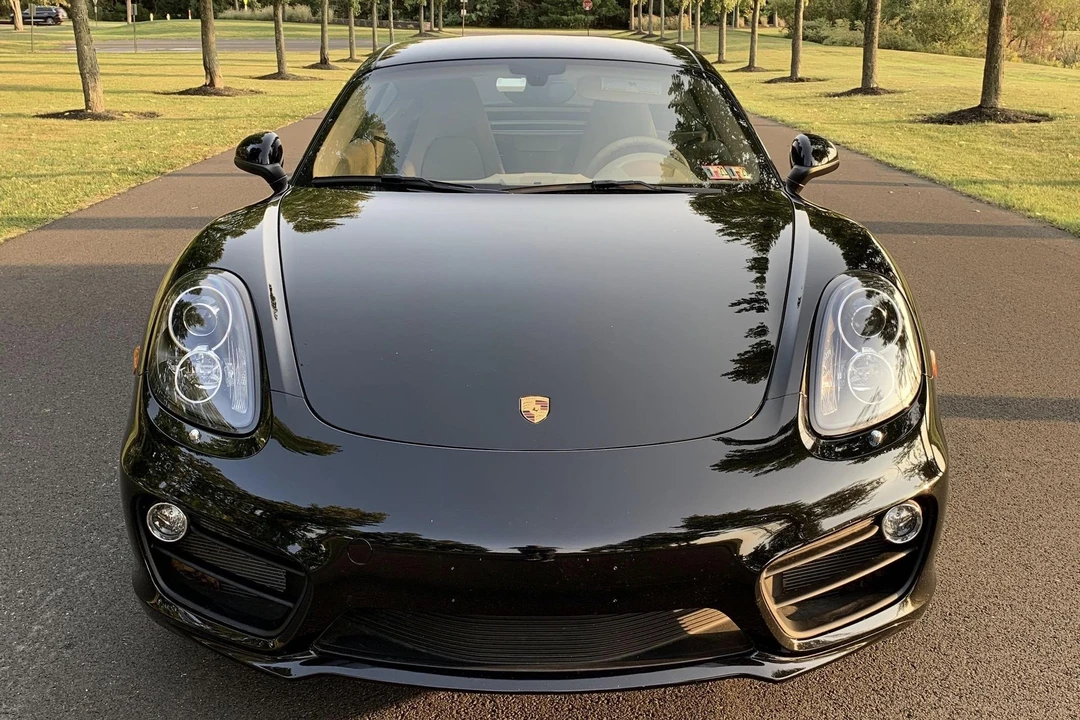 2014 Porsche 981 Cayman S - Image 3 of 31