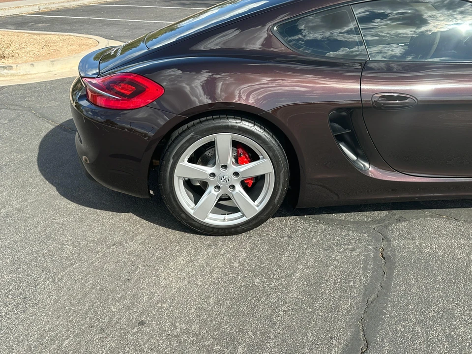 2014 Porsche 981 Cayman S - Image 23 of 31