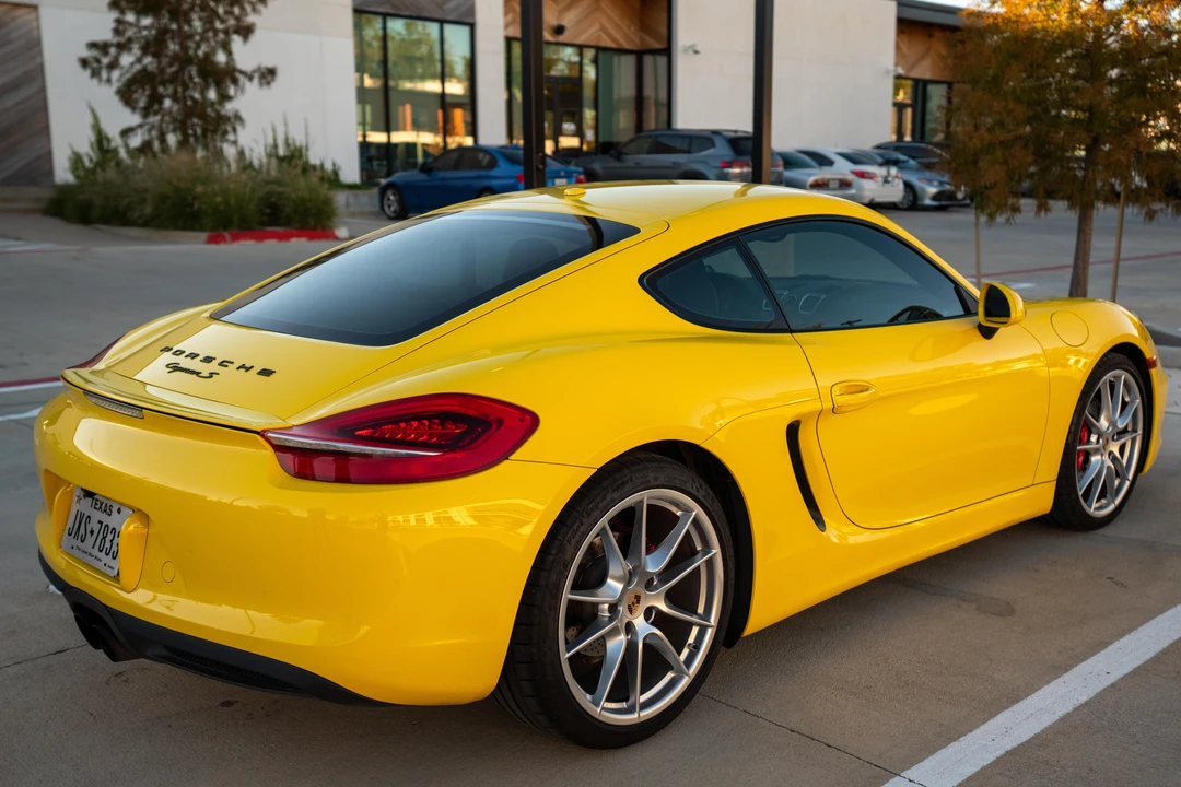 2014 Porsche 981 Cayman S - Image 4 of 31