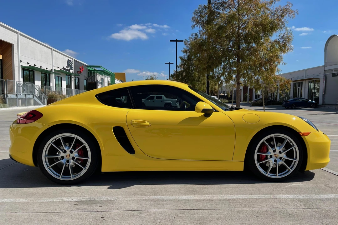 2014 Porsche 981 Cayman S - Image 3 of 31