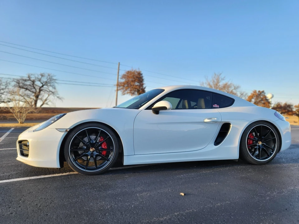 2014 Porsche 981 Cayman S - Image 2 of 17