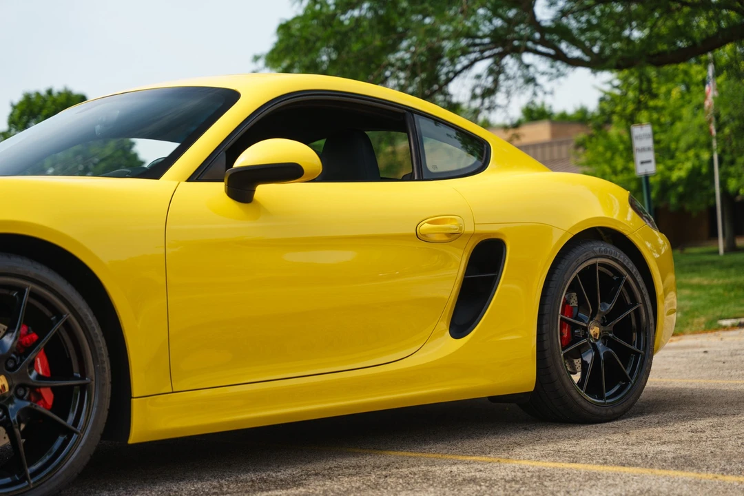 2014 Porsche 981 Cayman S - Image 8 of 31