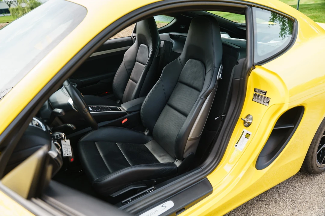 2014 Porsche 981 Cayman S - Image 30 of 31