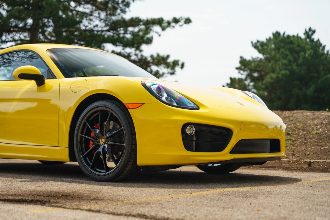 2014 Porsche 981 Cayman S - Image 23 of 31