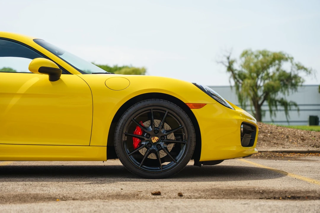 2014 Porsche 981 Cayman S - Image 17 of 31