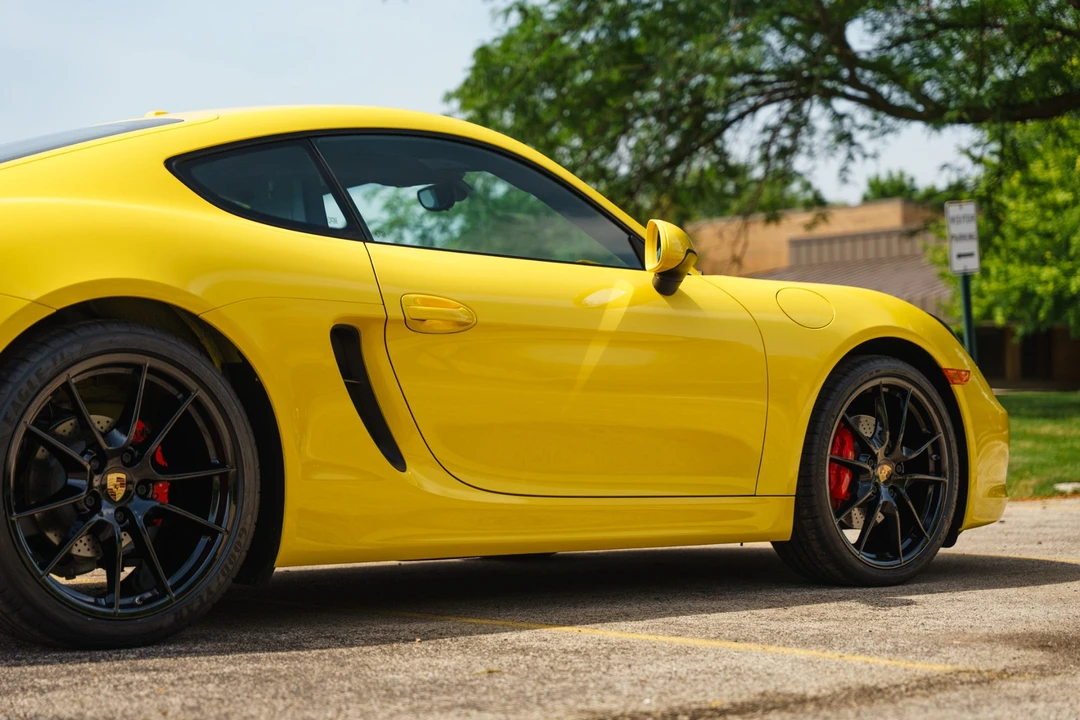 2014 Porsche 981 Cayman S - Image 20 of 31