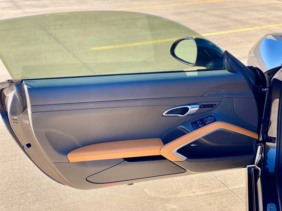 2014 Porsche 981 Cayman S - Image 5 of 31