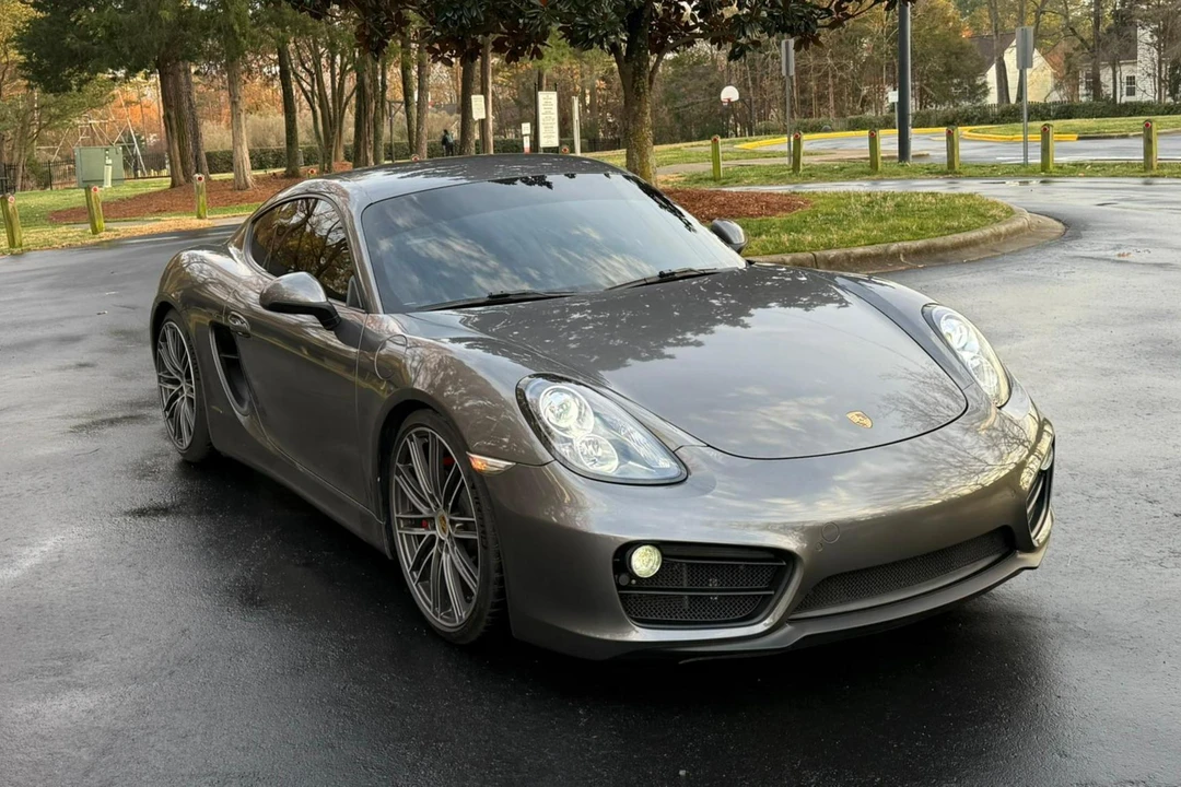 2014 Porsche 981 Cayman S - Image 16 of 31