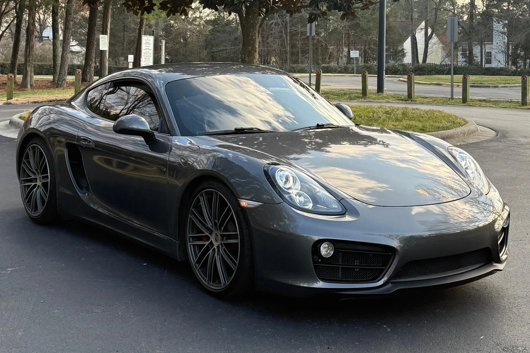 2014 Porsche 981 Cayman S - Image 15 of 31