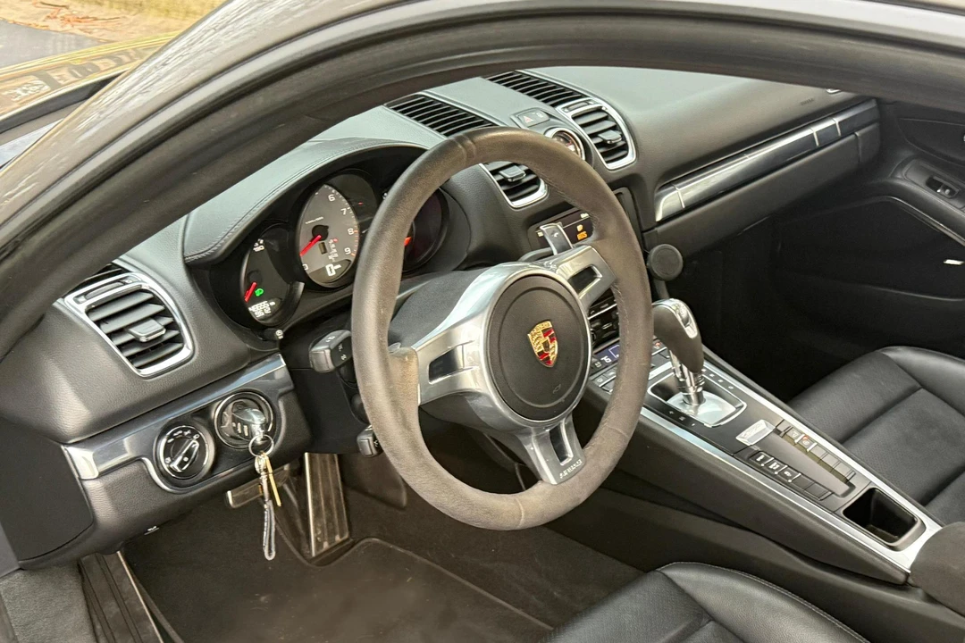 2014 Porsche 981 Cayman S - Image 28 of 31