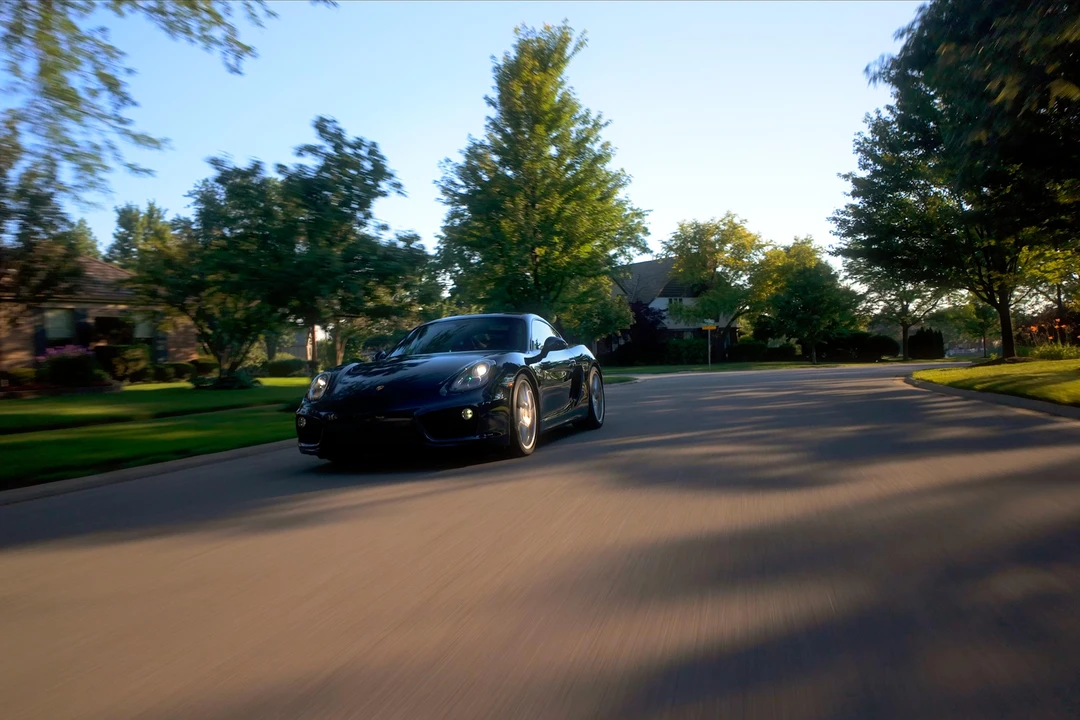 2014 Porsche 981 Cayman - Image 10 of 31