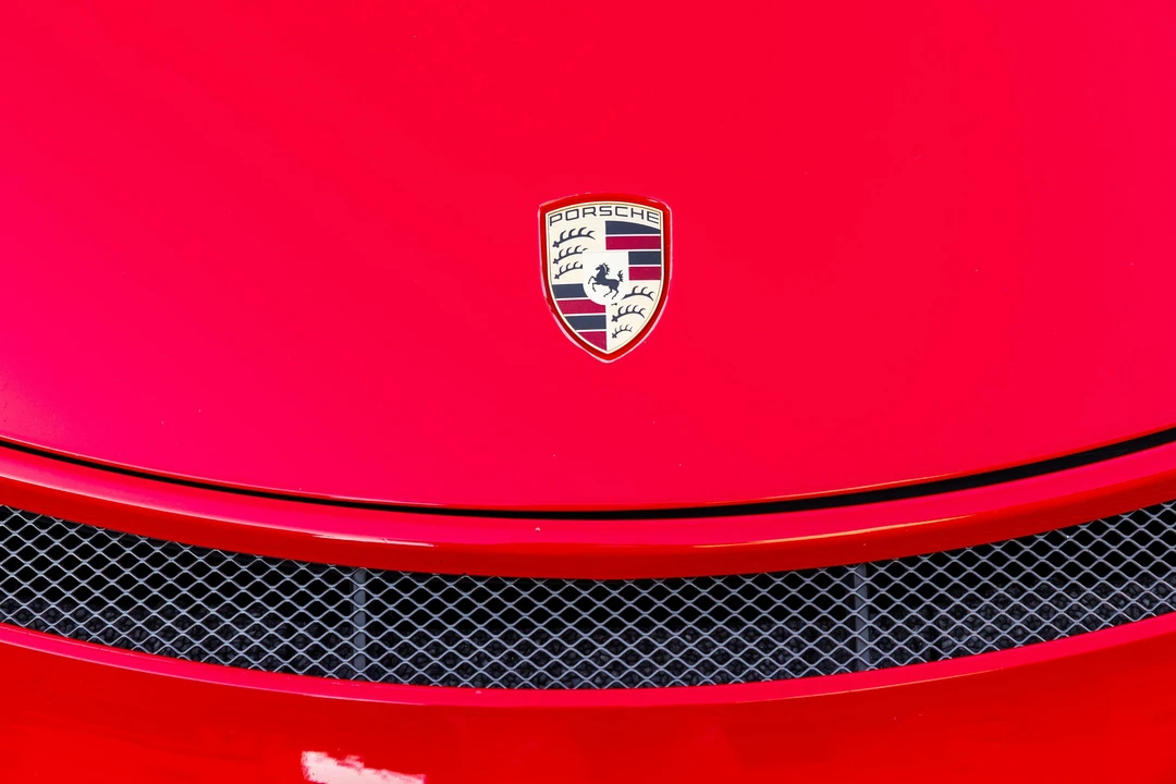 2014 Porsche 981 Cayman S - Image 15 of 31