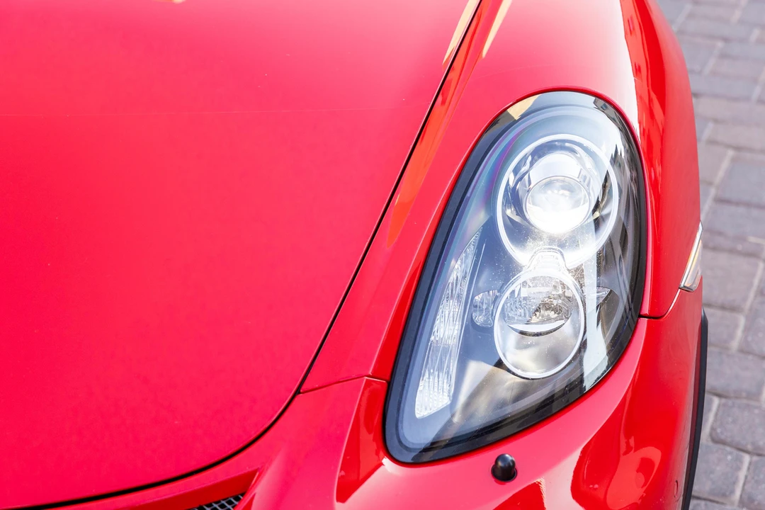 2014 Porsche 981 Cayman S - Image 16 of 31