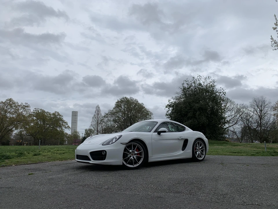 2014 Porsche 981 Cayman S - Image 8 of 31