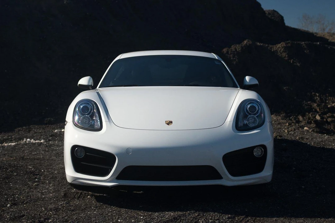 2014 Porsche 981 Cayman S - Image 2 of 31