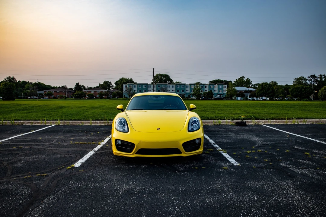 2014 Porsche 981 Cayman S - Image 12 of 28
