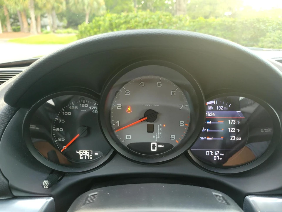 2014 Porsche 981 Cayman S - Image 14 of 31