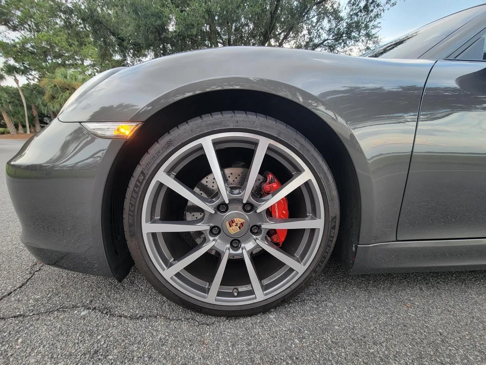 2014 Porsche 981 Cayman S - Image 9 of 31