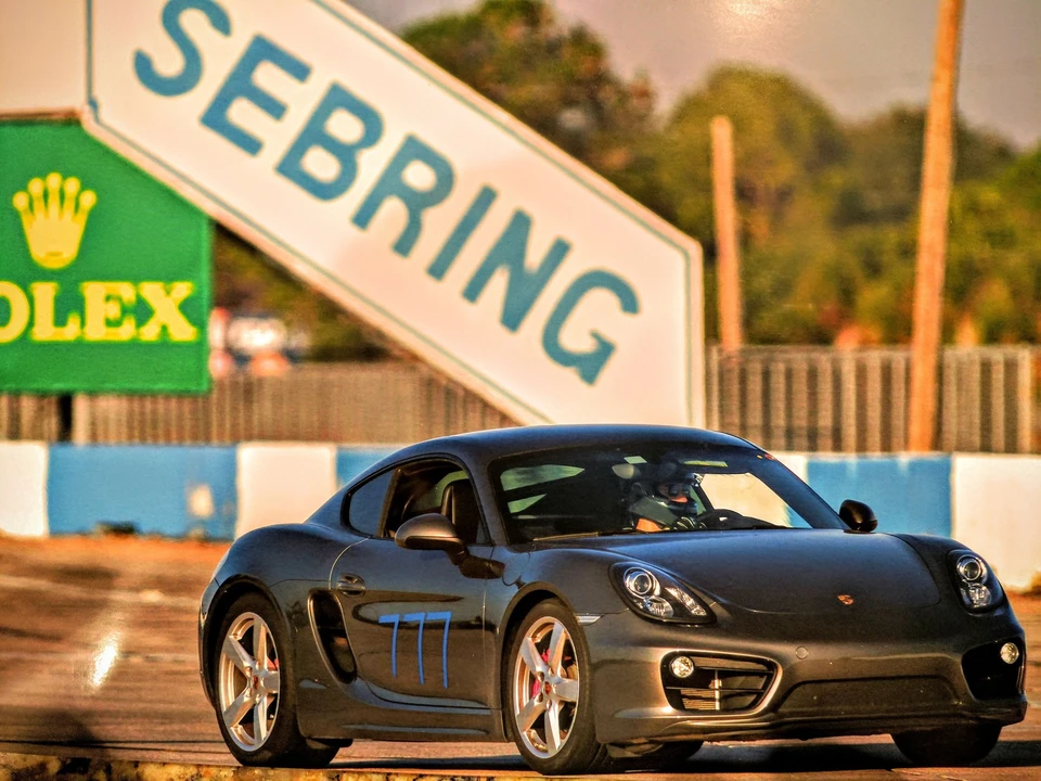 2014 Porsche 981 Cayman S - Image 3 of 6