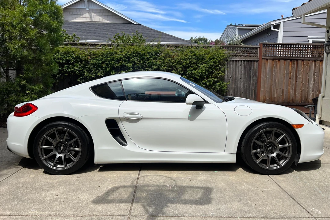 2014 Porsche 981 Cayman - Image 3 of 31