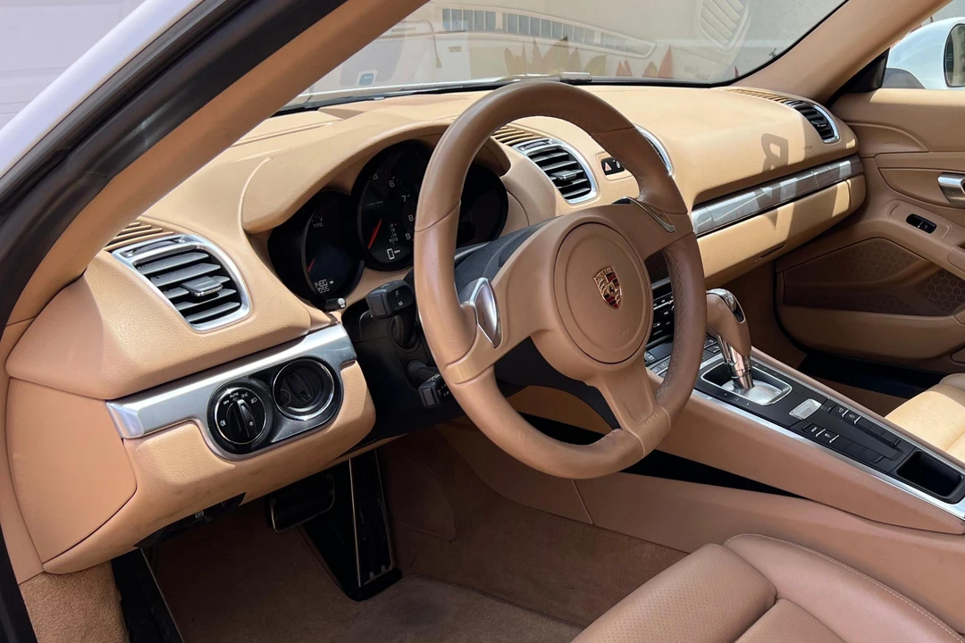 2014 Porsche 981 Cayman - Image 24 of 31