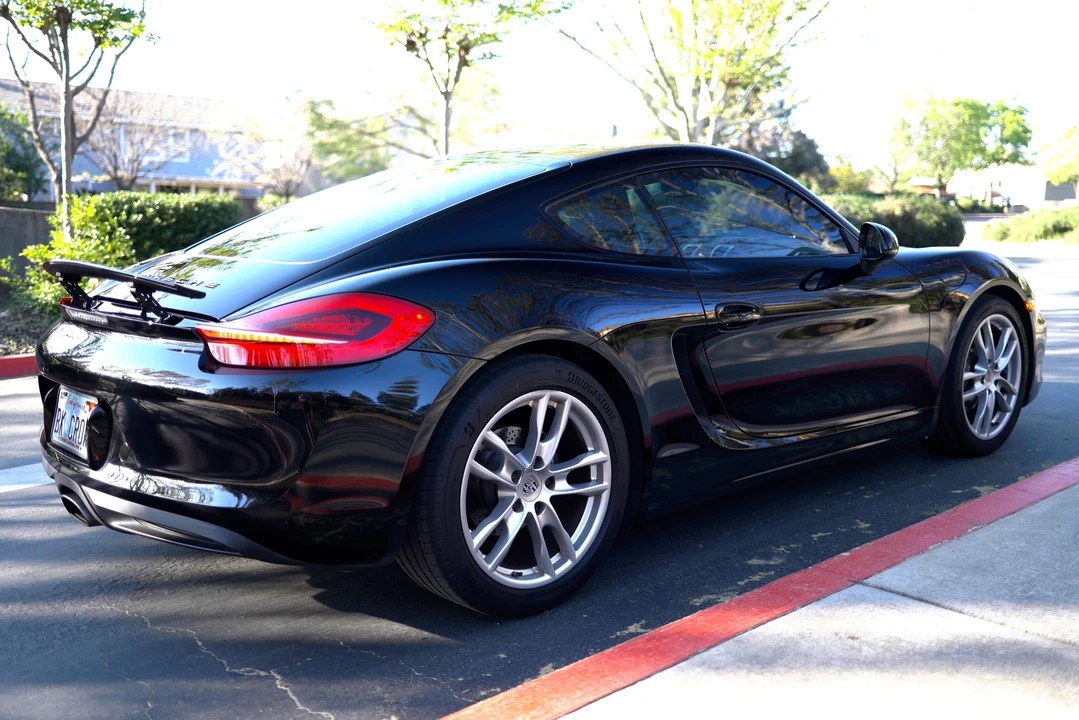 2014 Porsche 981 Cayman - Image 11 of 31