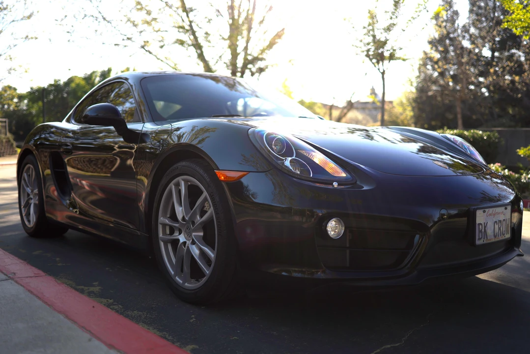 2014 Porsche 981 Cayman - Image 13 of 31