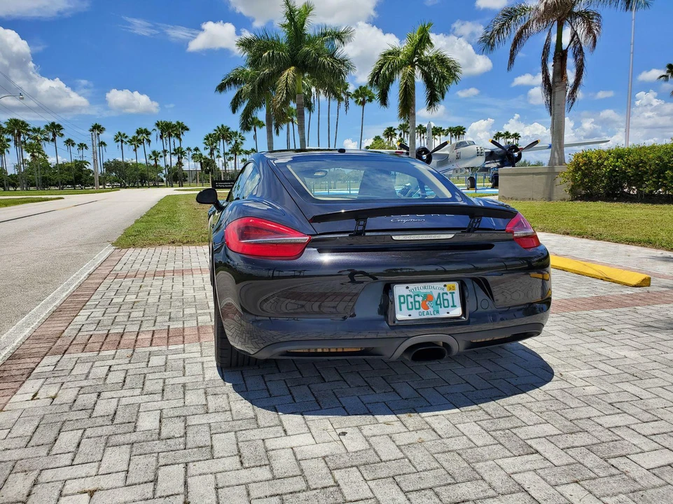 2014 Porsche 981 Cayman - Image 23 of 31