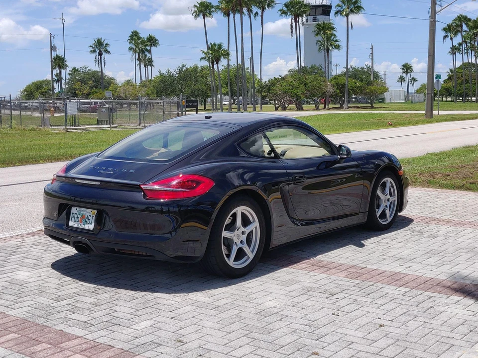 2014 Porsche 981 Cayman - Image 17 of 31