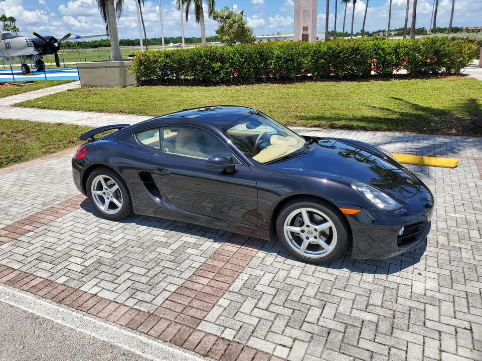 2014 Porsche 981 Cayman - Image 12 of 31