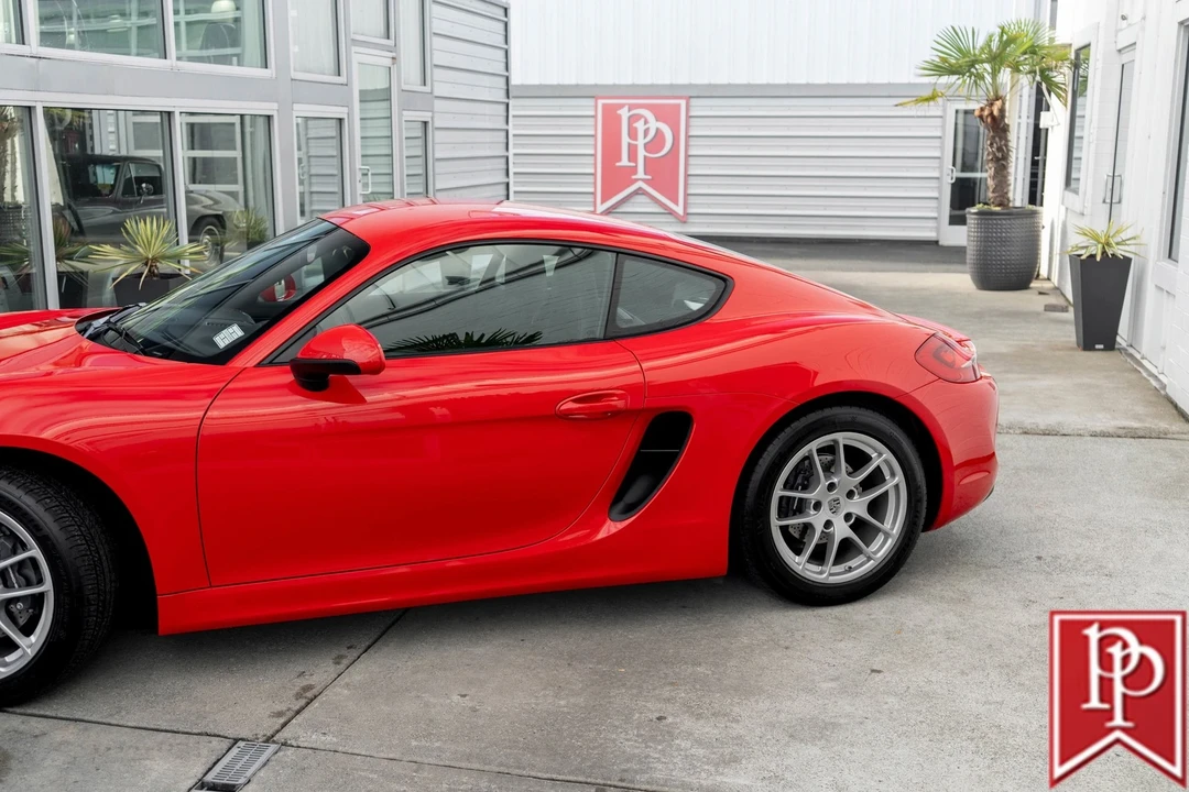 2014 Porsche 981 Cayman - Image 4 of 21