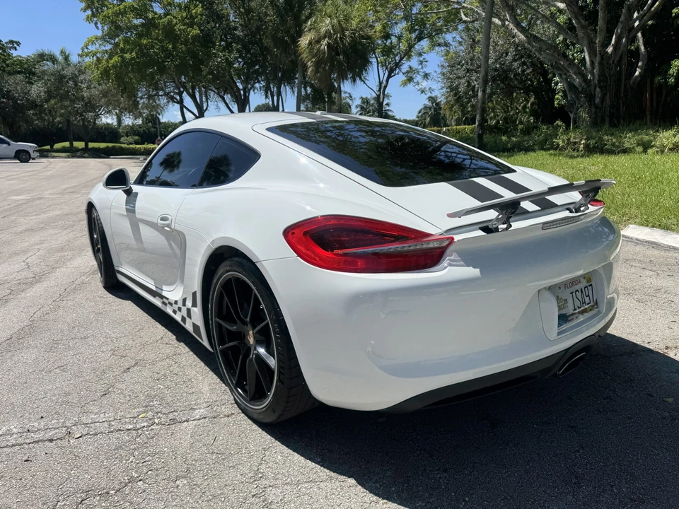 2014 Porsche 981 Cayman - Image 23 of 31