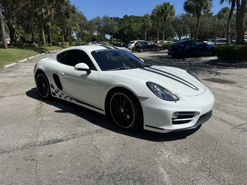 2014 Porsche 981 Cayman - Image 12 of 31