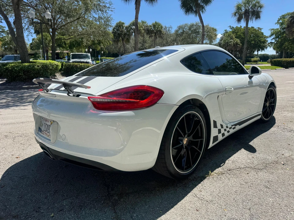 2014 Porsche 981 Cayman - Image 18 of 31