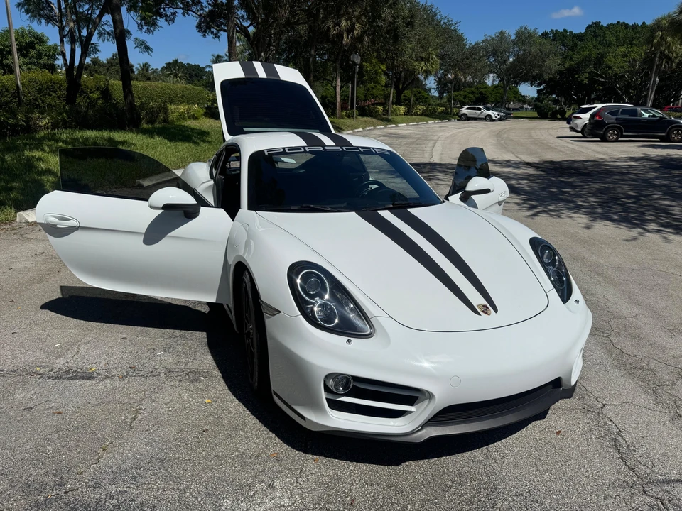 2014 Porsche 981 Cayman - Image 29 of 31