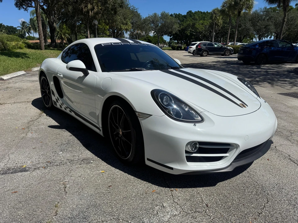 2014 Porsche 981 Cayman - Image 23 of 31
