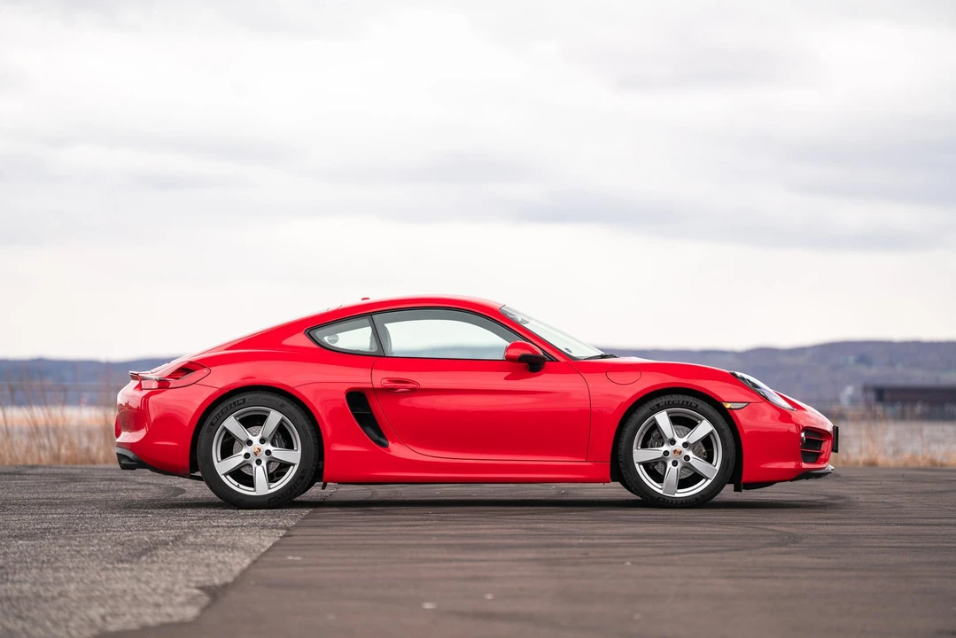 2014 Porsche 981 Cayman - Image 24 of 31