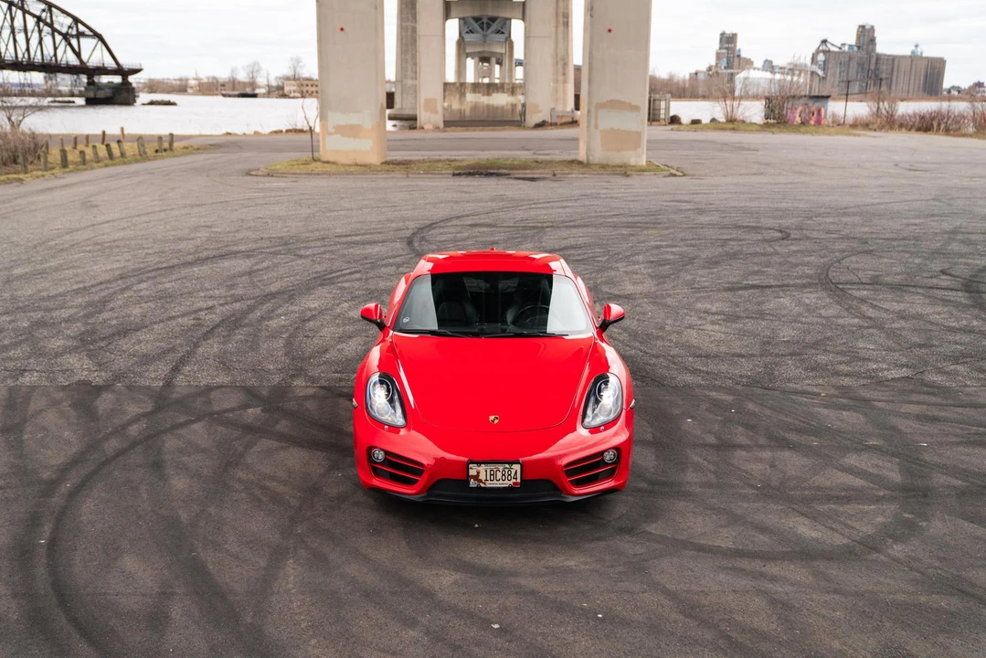 2014 Porsche 981 Cayman - Image 6 of 31