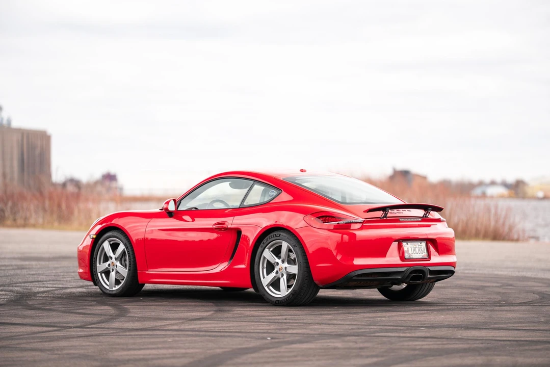 2014 Porsche 981 Cayman - Image 4 of 31