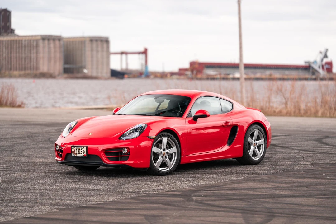 2014 Porsche 981 Cayman - Image 9 of 31