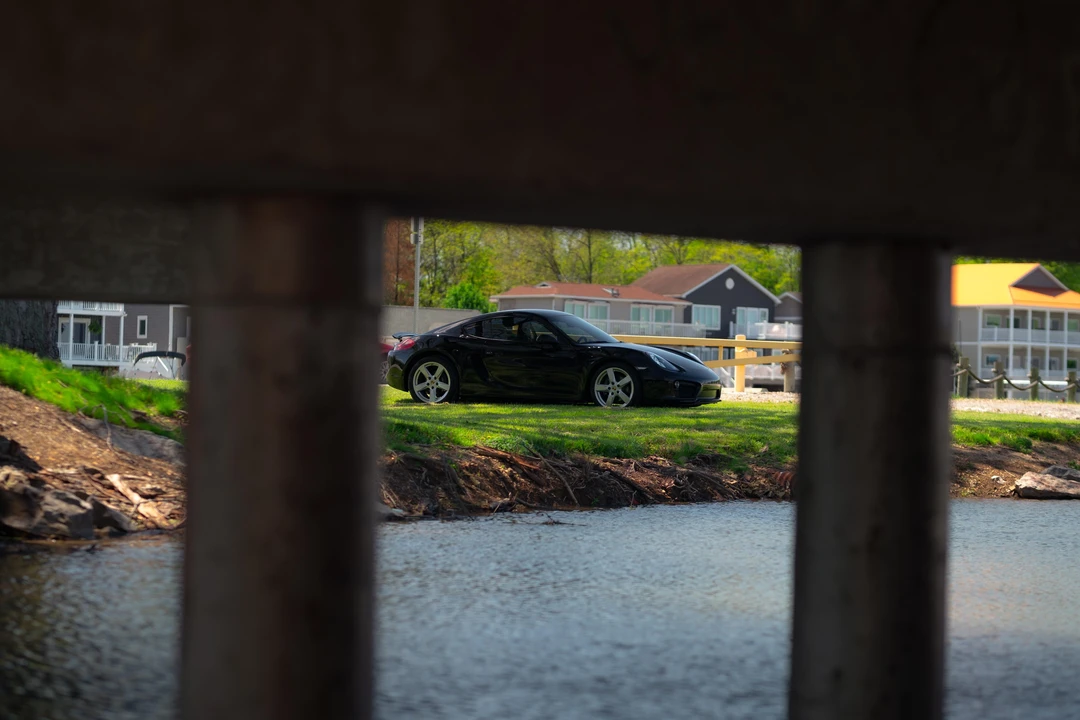 2014 Porsche 981 Cayman - Image 18 of 22