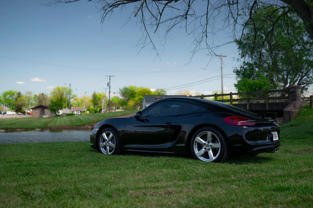 2014 Porsche 981 Cayman - Image 17 of 22