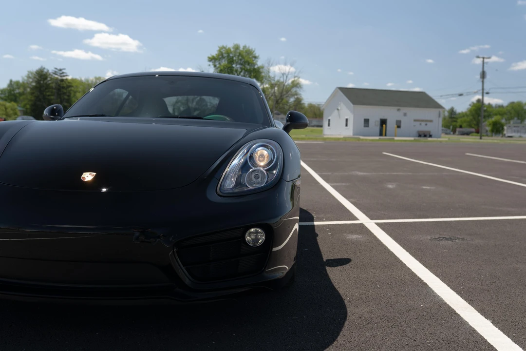 2014 Porsche 981 Cayman - Image 21 of 22