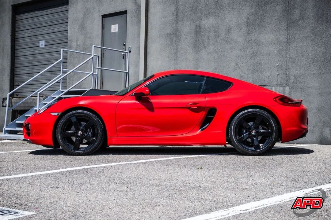 2014 Porsche 981 Cayman - Image 10 of 12