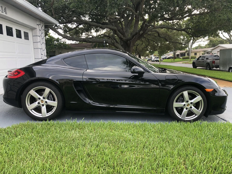 2014 Porsche 981 Cayman - Image 2 of 29