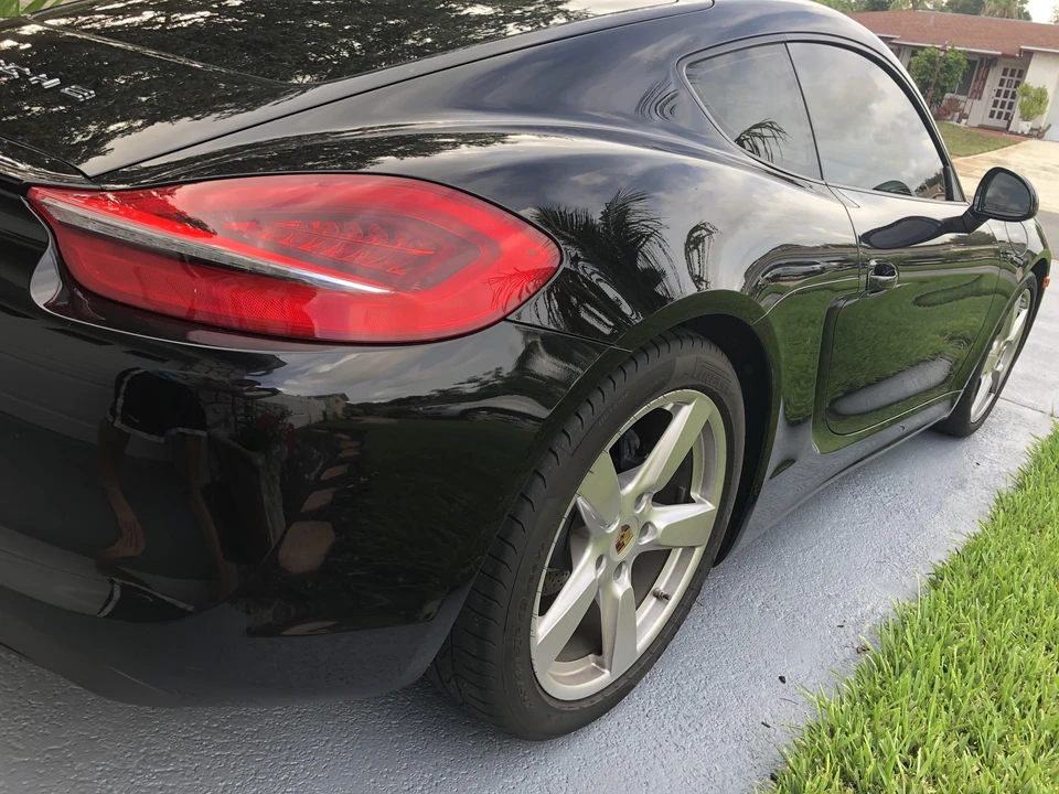 2014 Porsche 981 Cayman - Image 28 of 29