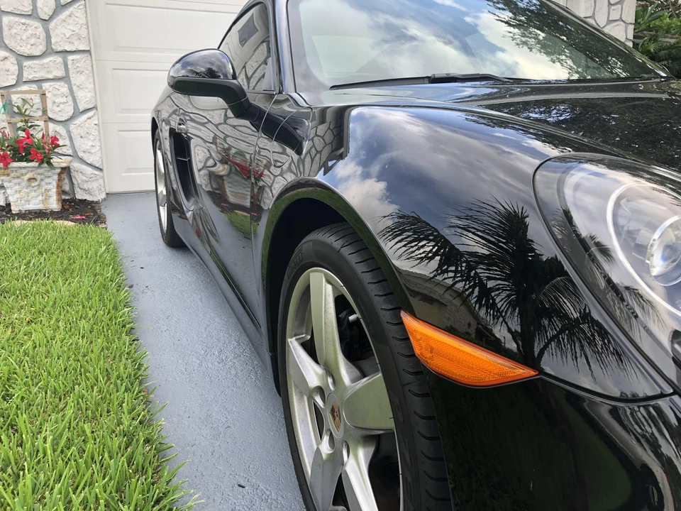 2014 Porsche 981 Cayman - Image 15 of 29