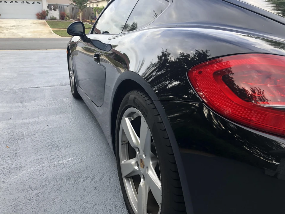 2014 Porsche 981 Cayman - Image 27 of 29