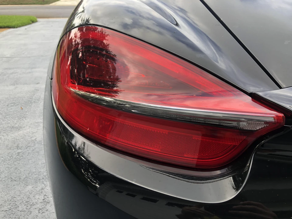 2014 Porsche 981 Cayman - Image 26 of 29
