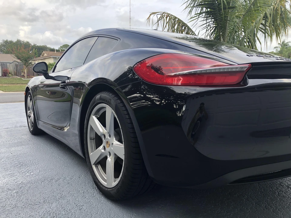 2014 Porsche 981 Cayman - Image 25 of 29